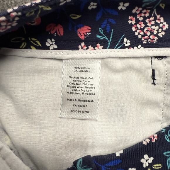 Talbots Petites Blue Floral Heritage Cropped Pants Capris Size 2P Cotton Pockets - Picture 3 of 7